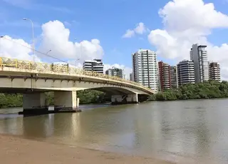 Corpo carbonizado é encontrado embaixo de ponte na Zona Sul de Aracaju