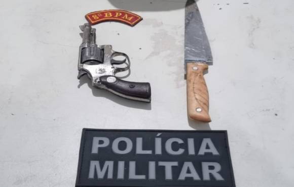 Polícia Militar prende suspeitos por porte ilegal de arma de fogo no Bairro América em Aracaju